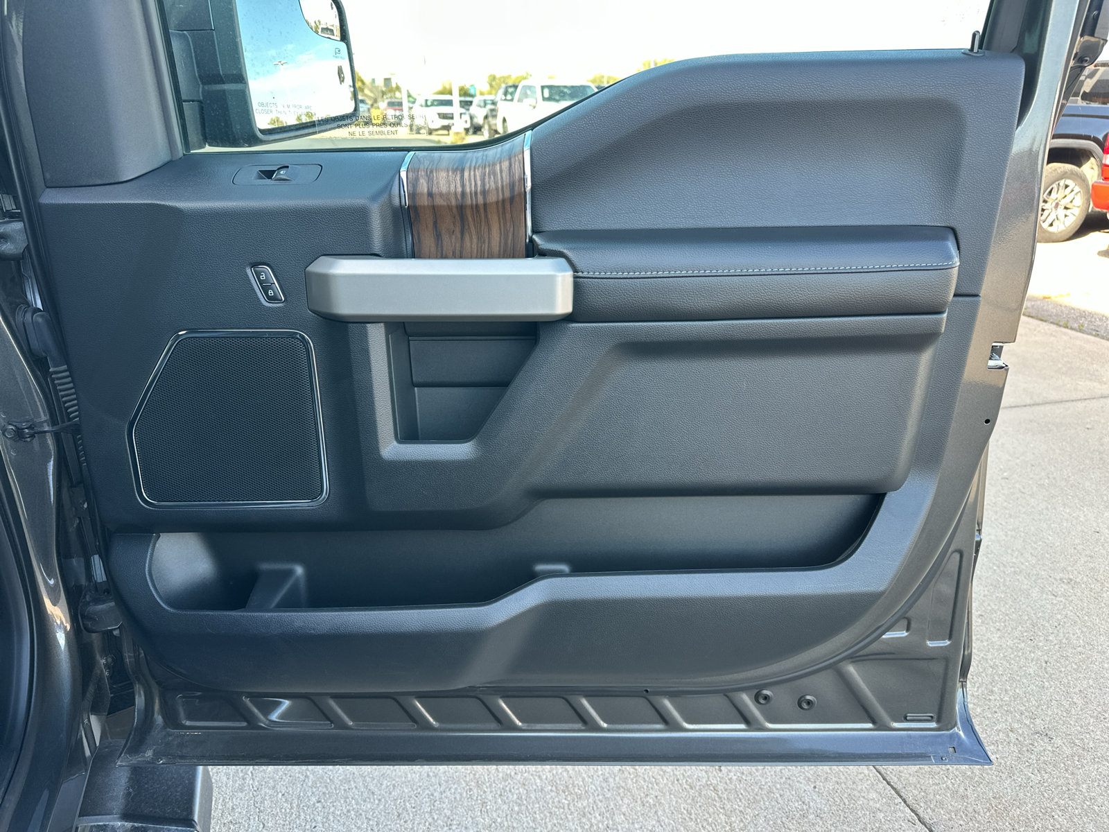 Used 2018 Ford F150 Lariat w/ Max Trailer Tow Package AWD/4WD image 33