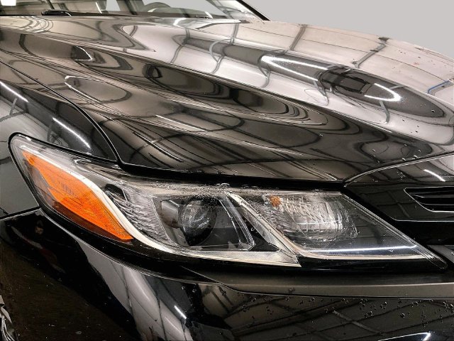 Used 2018 Toyota Camry SE FWD image 27