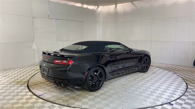 Used 2016 Chevrolet Camaro SS image 8