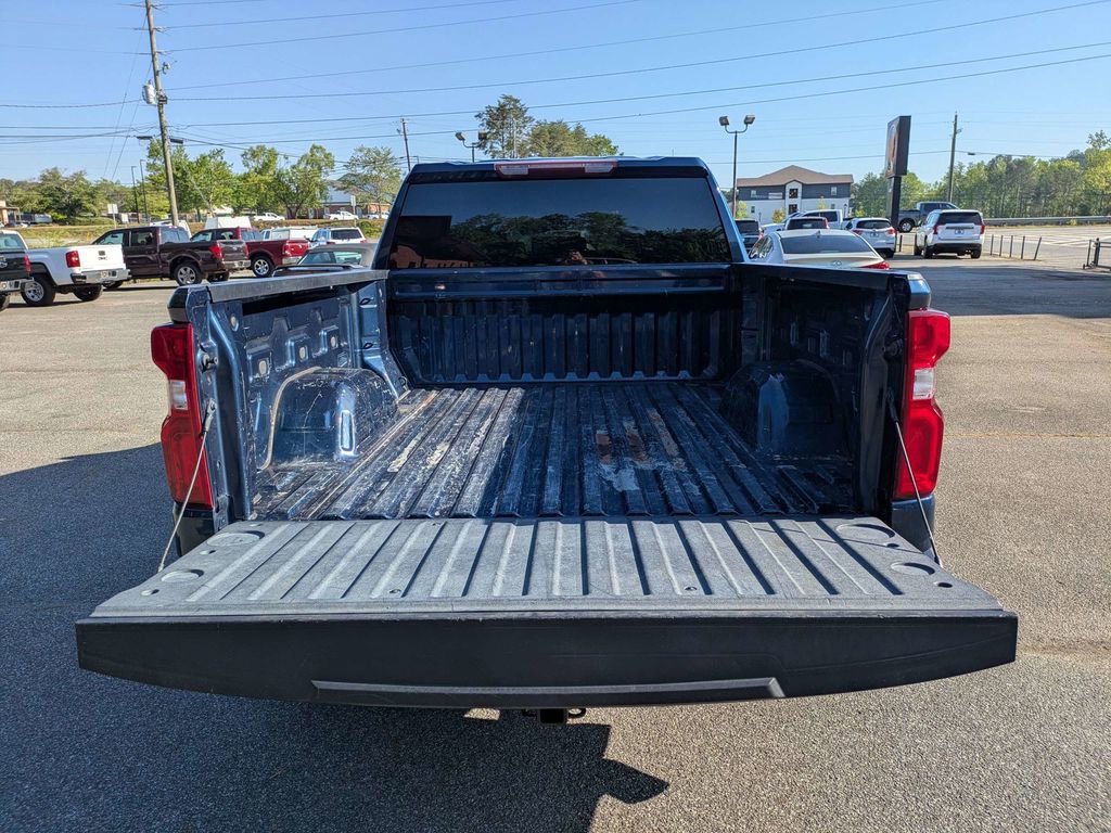 Used 2020 Chevrolet Silverado 1500 Custom w/ Custom Value Package RWD image 6