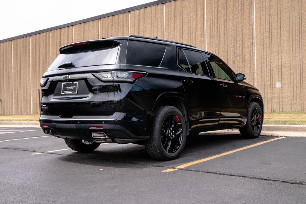 Used 2019 Chevrolet Traverse Premier w/ Redline Edition AWD/4WD image 9