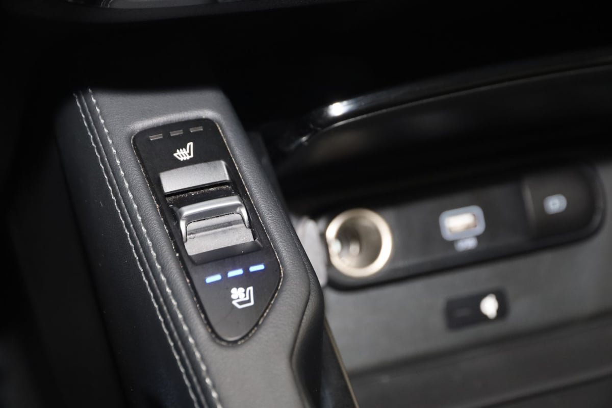 Used 2020 Kia Telluride SX w/ SX Prestige Package AWD/4WD image 8