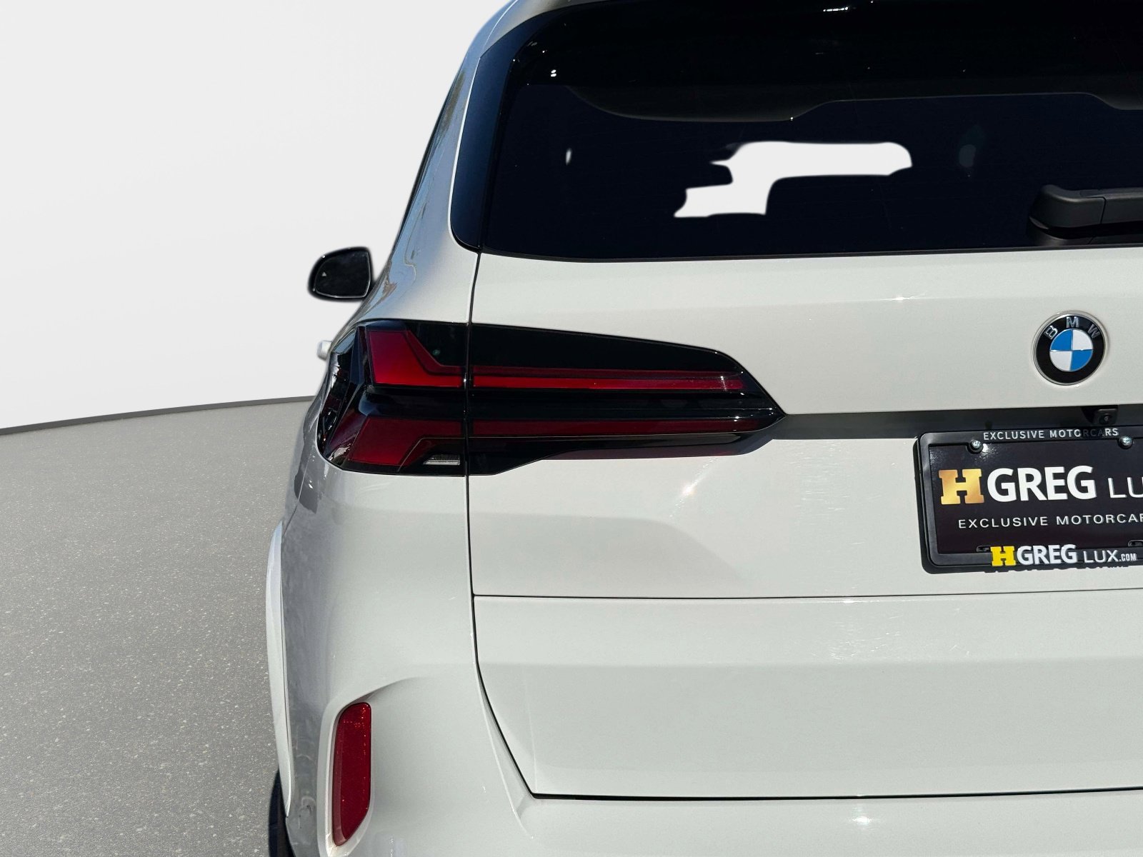 Used 2025 BMW X5 M Competition w/ Executive Package image 23