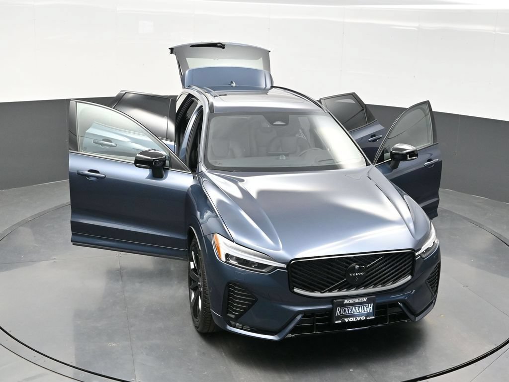 New 2026 Volvo XC60 B5 Ultra w/ Climate Package AWD/4WD image 38