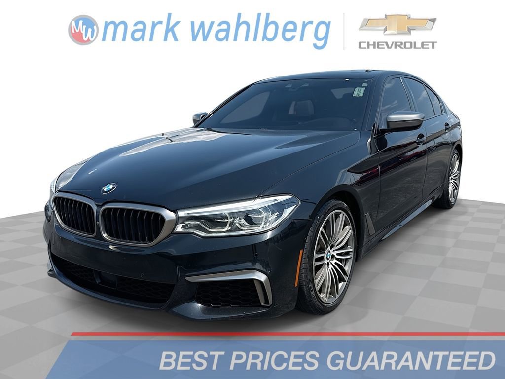Used 2020 BMW M550i xDrive image 1