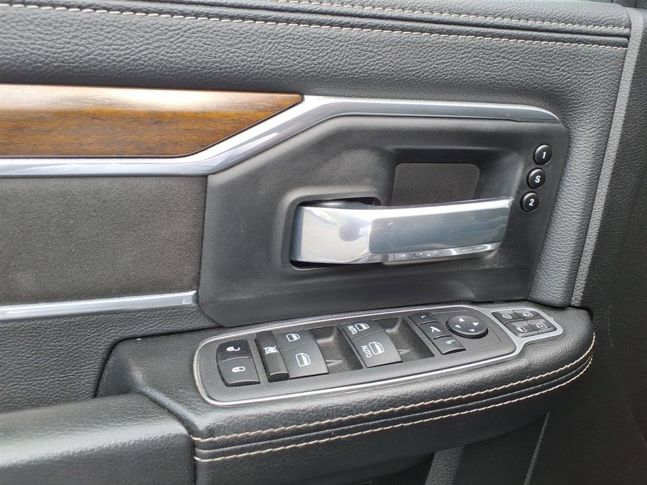 Used 2024 RAM 2500 Laramie image 6