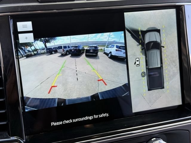 Used 2022 Ford F250 Limited AWD/4WD image 21