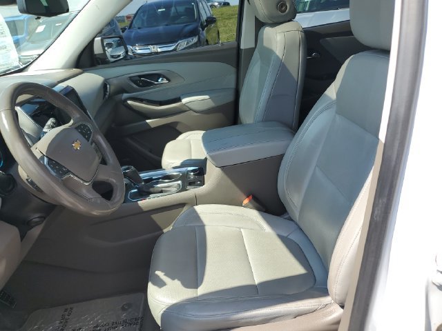 Used 2019 Chevrolet Traverse Premier AWD/4WD image 18