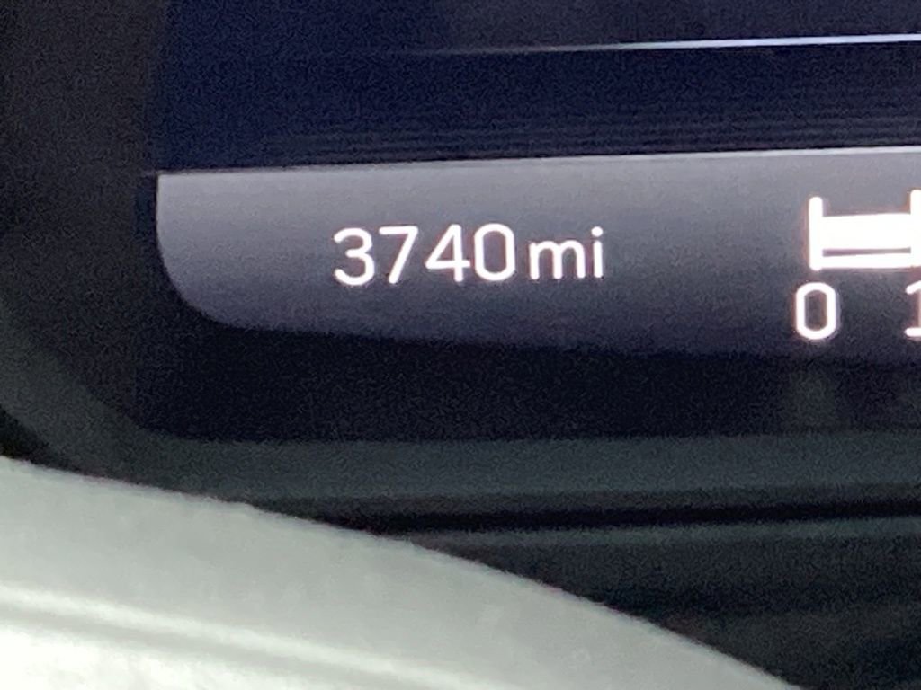 Used 2025 Cadillac CT4 Premium Luxury image 5