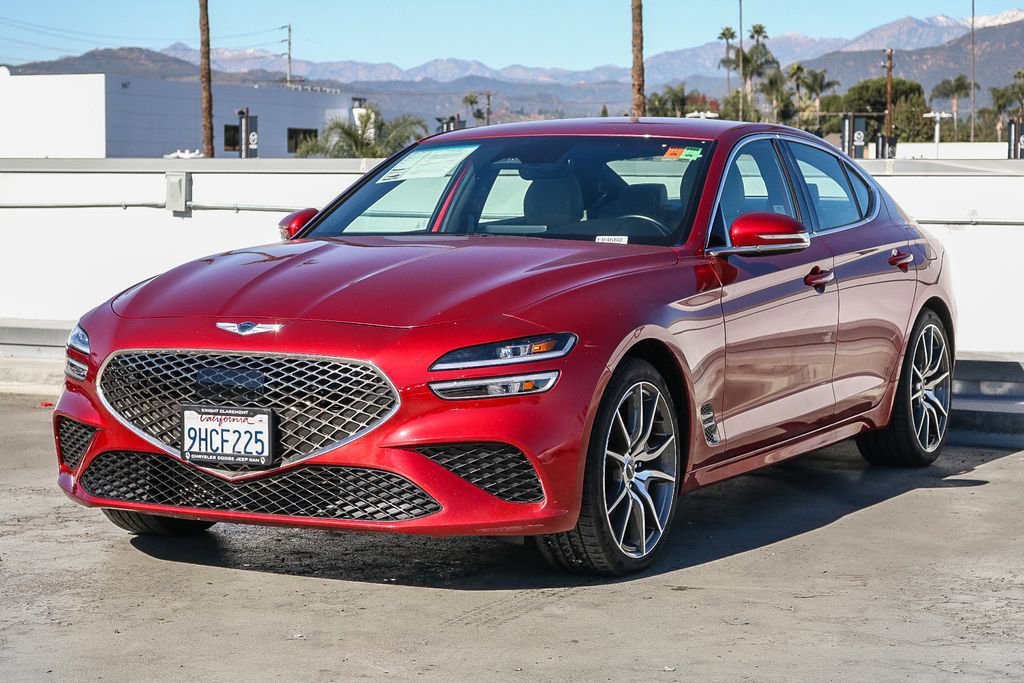 Used 2023 Genesis G70 2.0T image 4