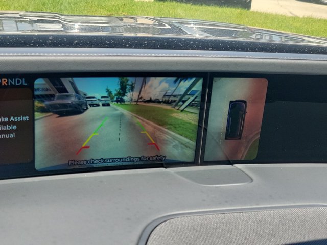Certified 2024 Lincoln Nautilus Reserve AWD/4WD image 30
