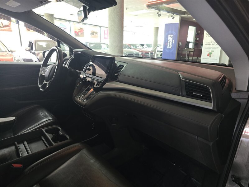 Used 2018 Honda Odyssey EX-L image 15