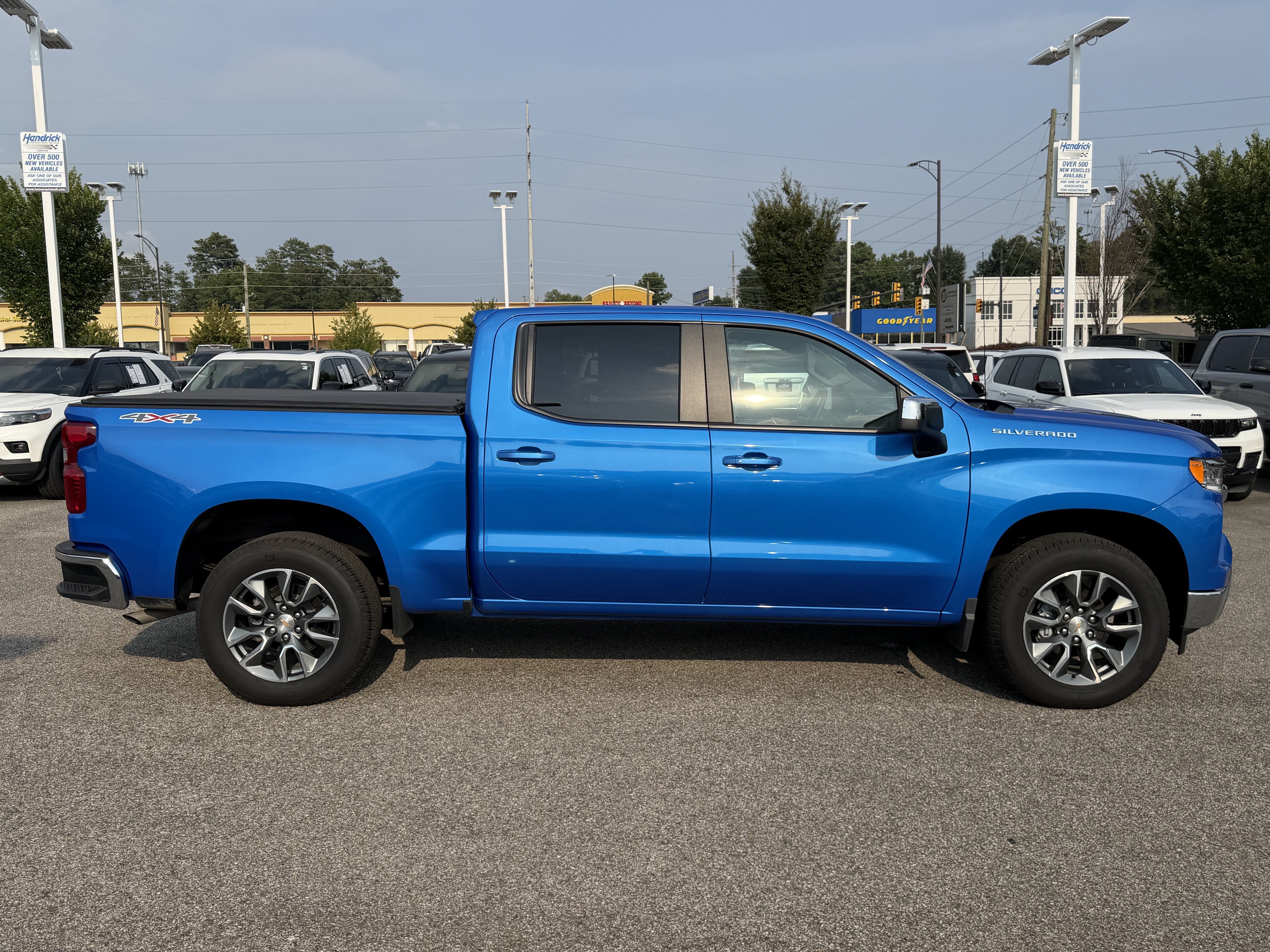 Used 2026 Chevrolet Silverado 1500 LT w/ LPO, Liner Protection Package AWD/4WD image 11