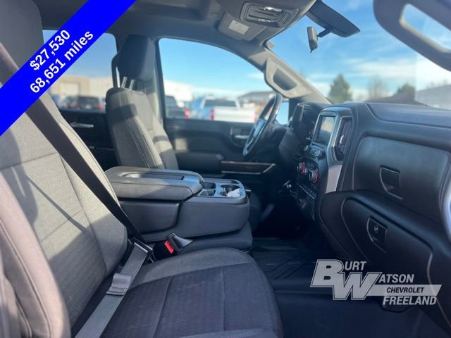 Used 2022 Chevrolet Silverado 1500 LT w/ Bed Protection Package AWD/4WD image 21