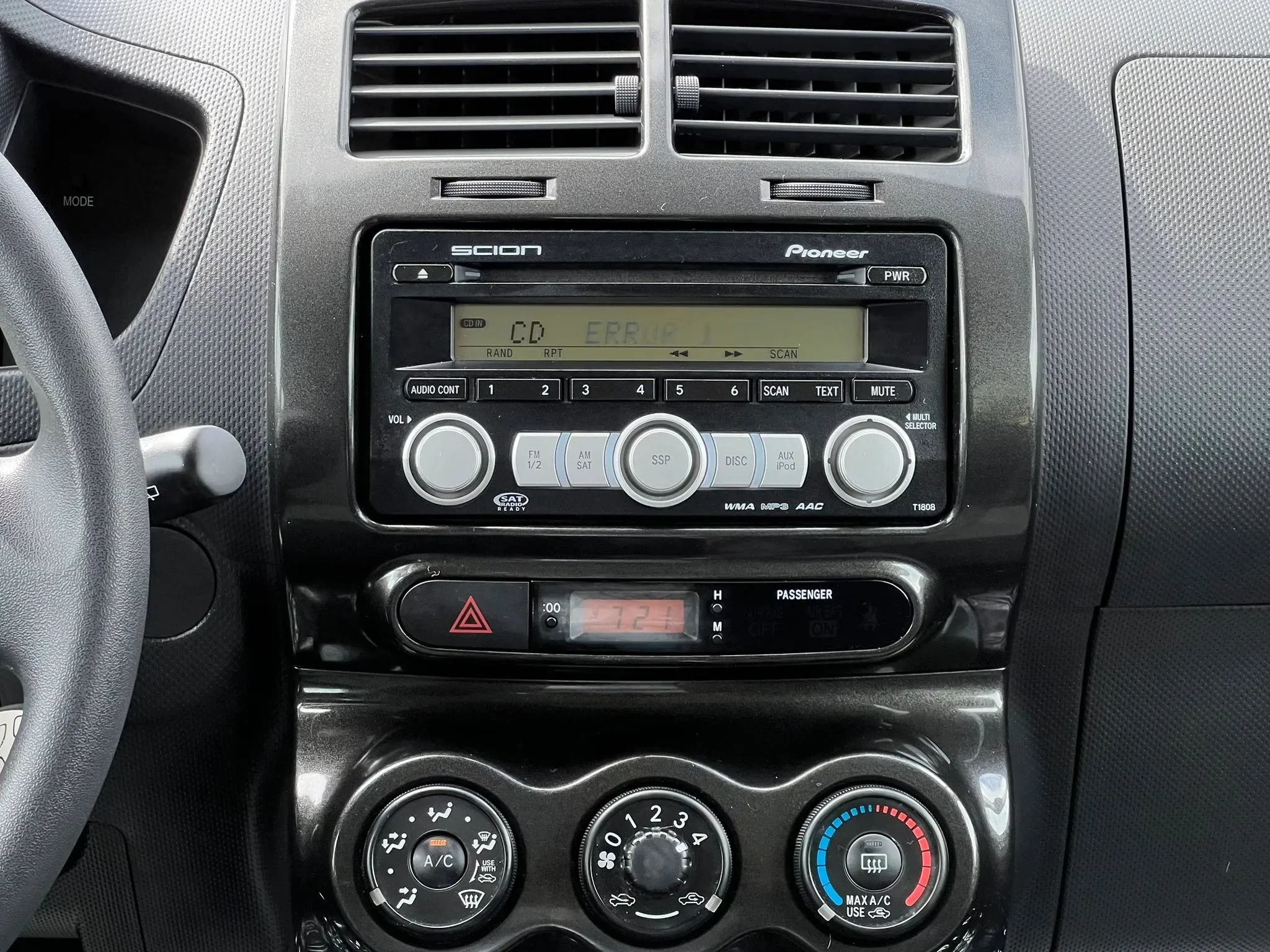 Used 2009 Scion xD FWD image 19