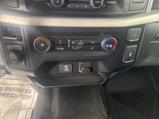 Used 2023 Ford F150 XLT AWD/4WD image 32