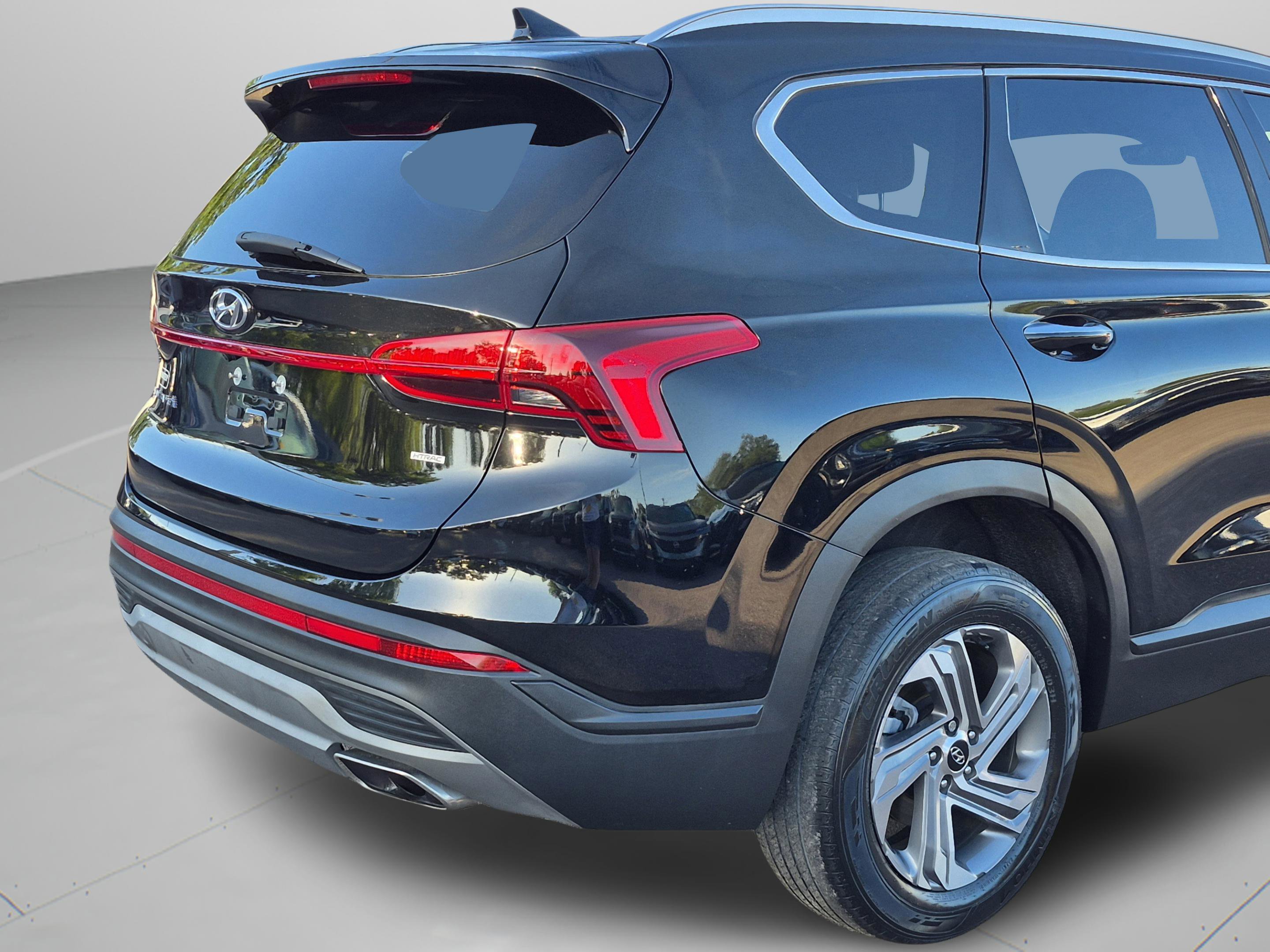 Certified 2023 Hyundai Santa Fe SEL w/ Cargo Package AWD/4WD image 30