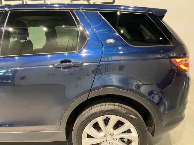 Used 2023 Land Rover Discovery Sport S image 10