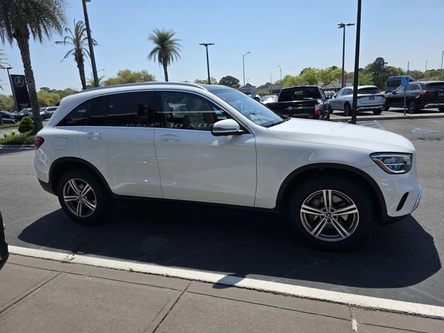 Certified 2022 Mercedes-Benz GLC 300 w/ Premium Package Lite image 5