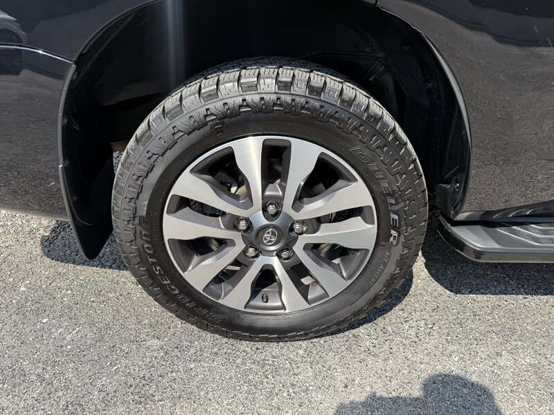 Used 2021 Toyota Sequoia Limited AWD/4WD image 26
