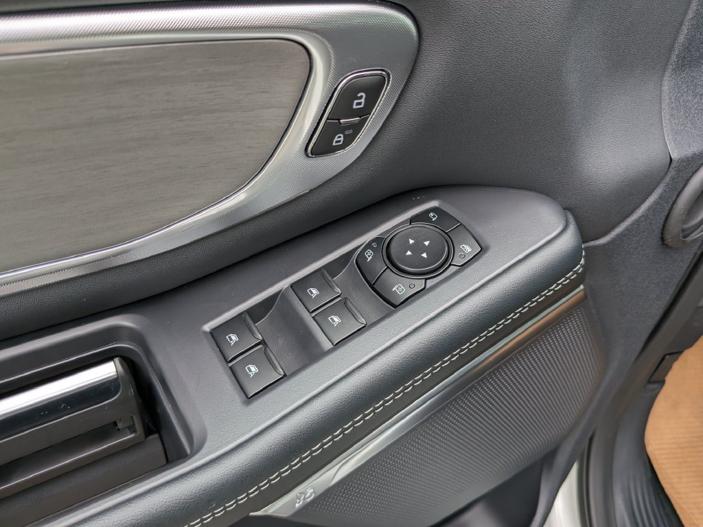 New 2027 Ford Expedition Platinum RWD image 19
