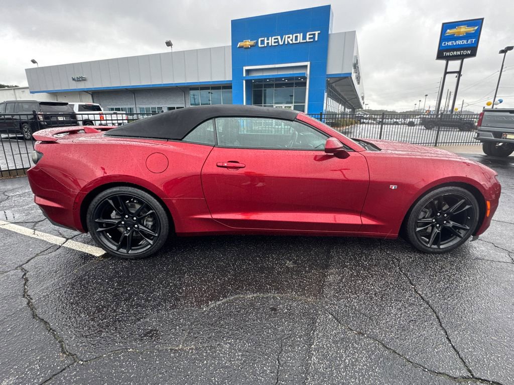 Used 2022 Chevrolet Camaro LT w/ RS Package image 5
