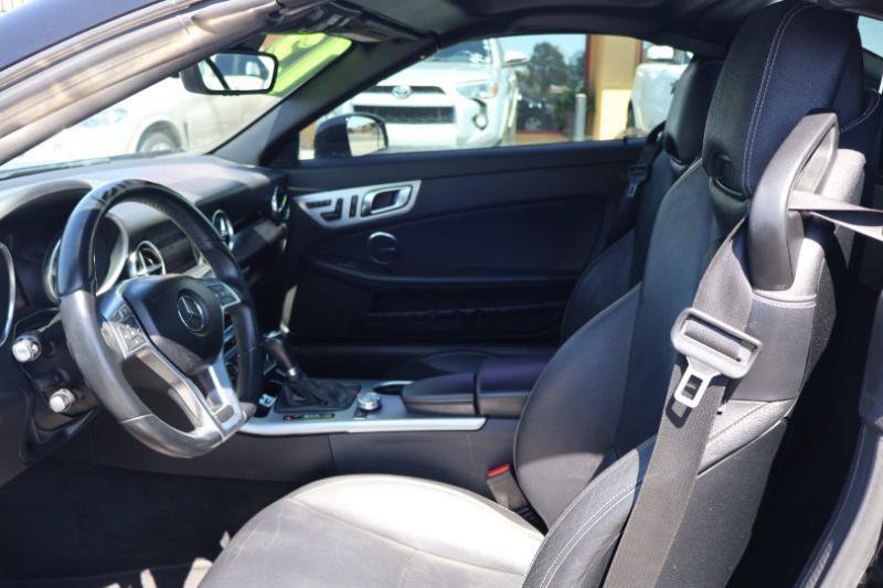 Used 2013 Mercedes-Benz SLK 250 w/ Premium I Pkg image 13