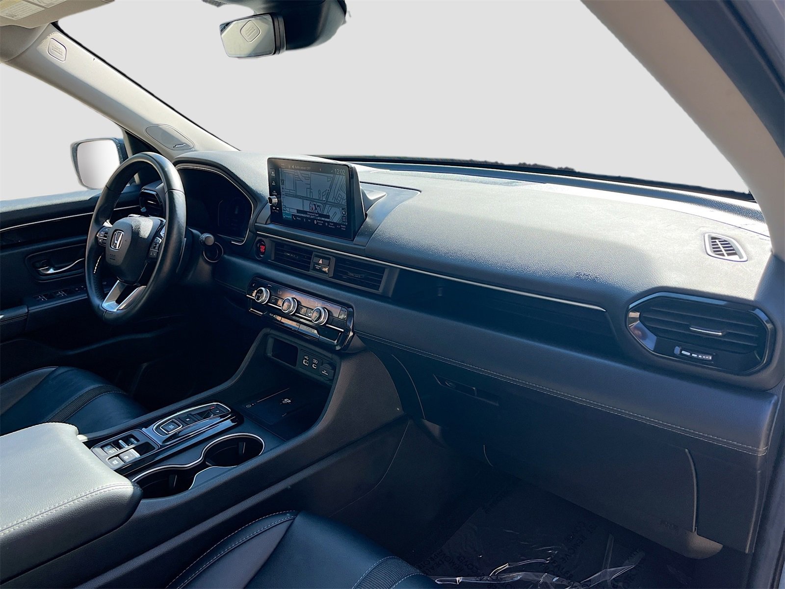 Used 2024 Honda Pilot Touring image 32