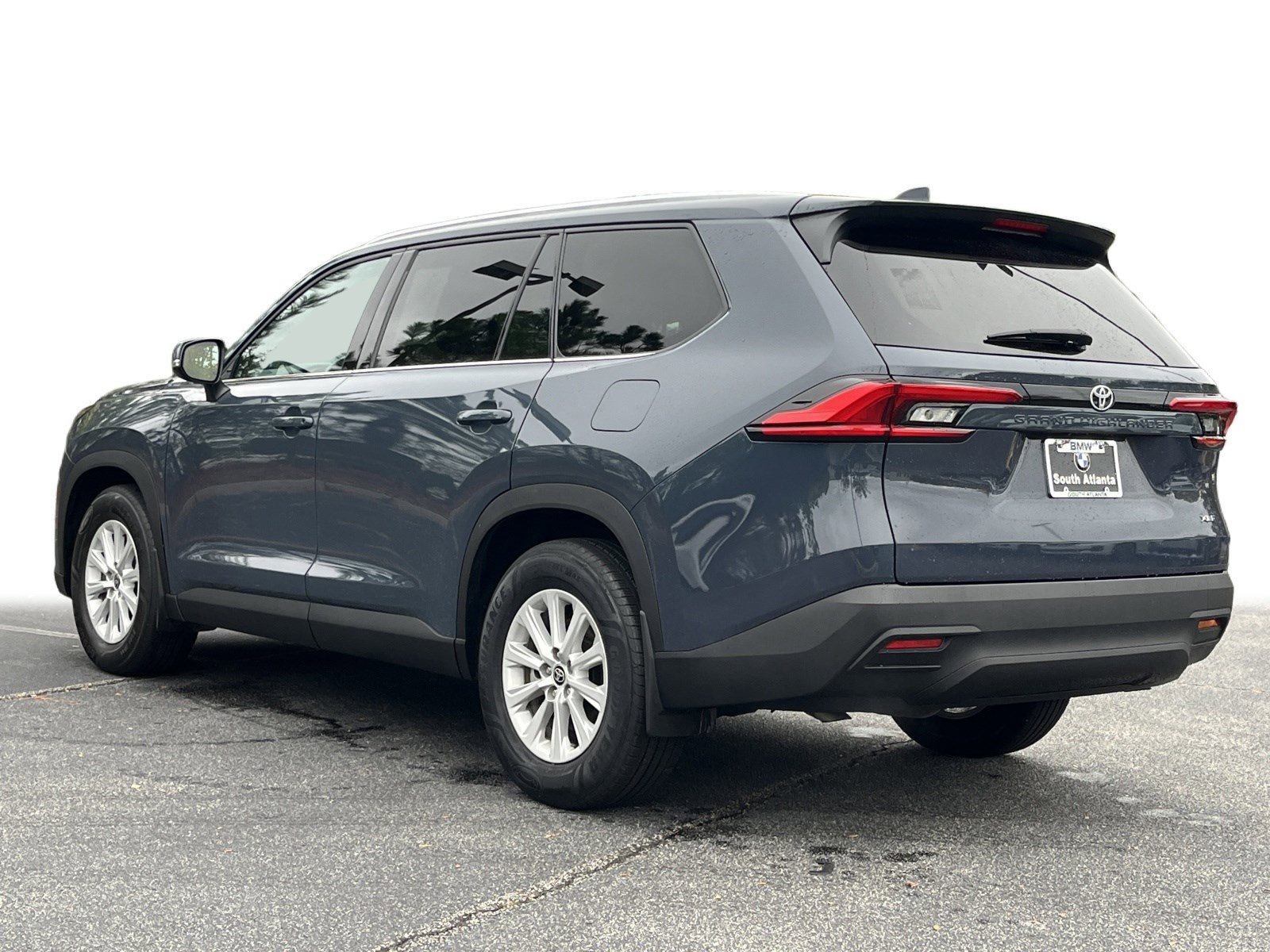 Used 2024 Toyota Grand Highlander XLE image 30