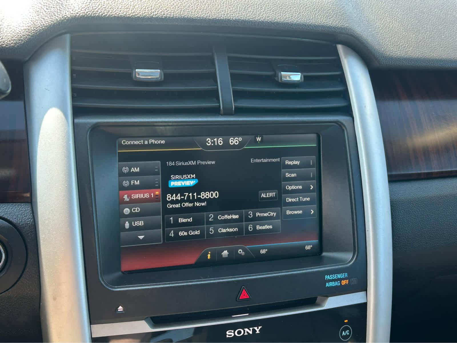 Used 2014 Ford Edge Limited w/ Equipment Group 301A FWD image 33