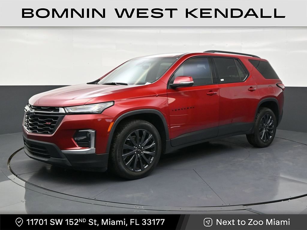 Used 2023 Chevrolet Traverse RS image 1