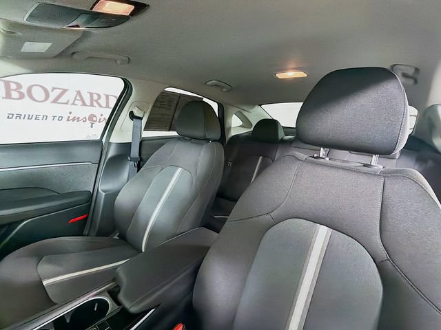 Used 2022 Hyundai Sonata SE w/ Cargo Package FWD image 25