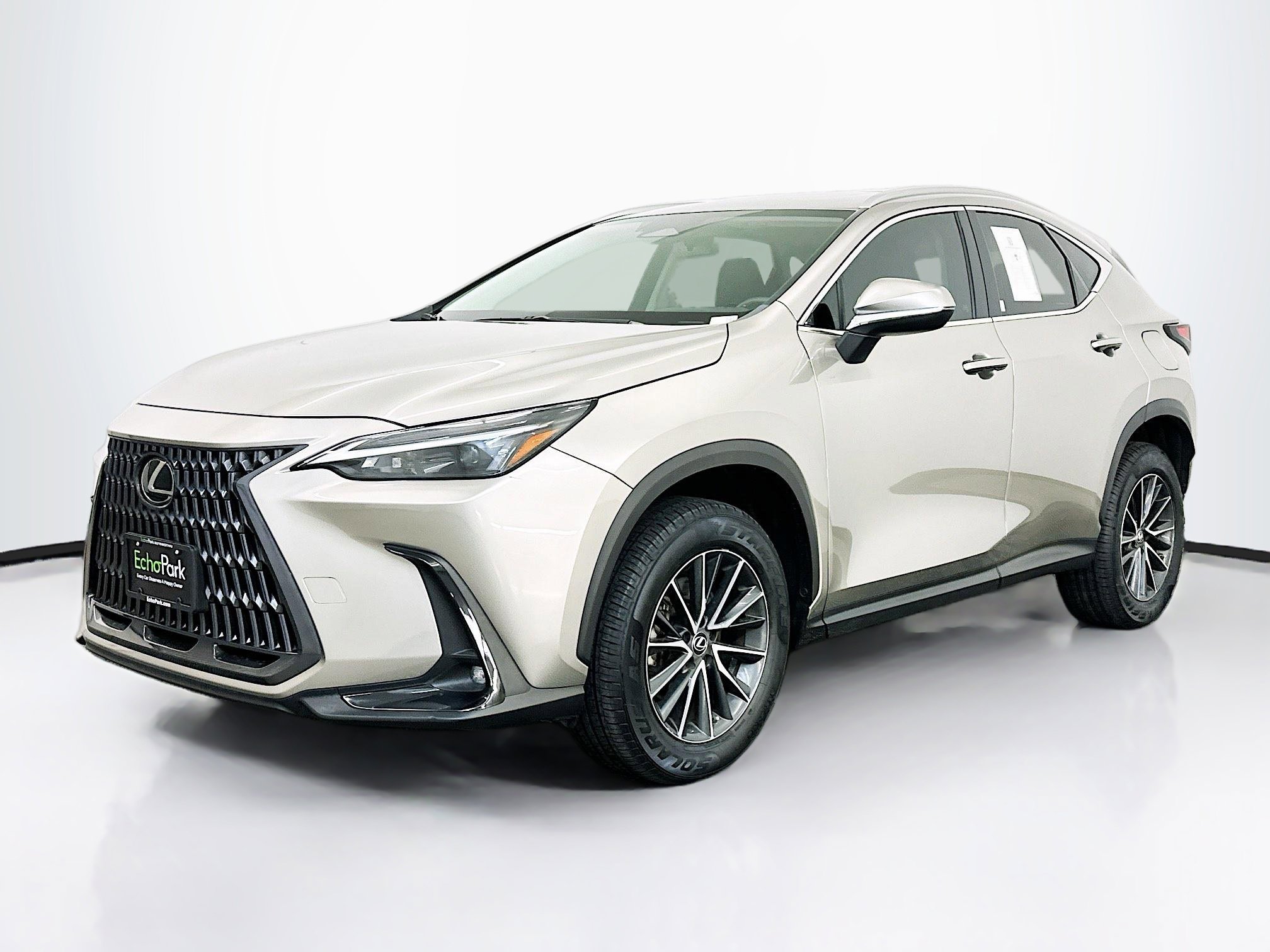 Used 2023 Lexus NX 350 NX 350 image 3