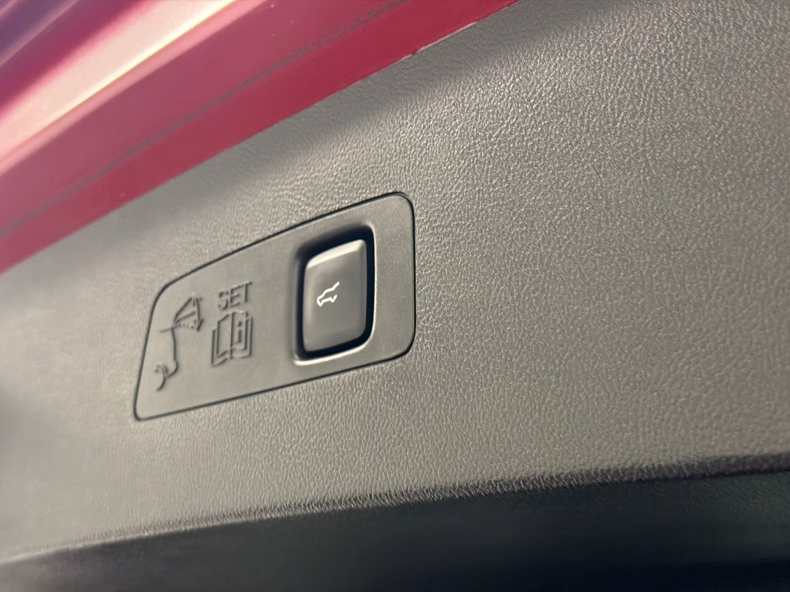 Used 2022 Lincoln Corsair AWD w/ Premium Package image 9