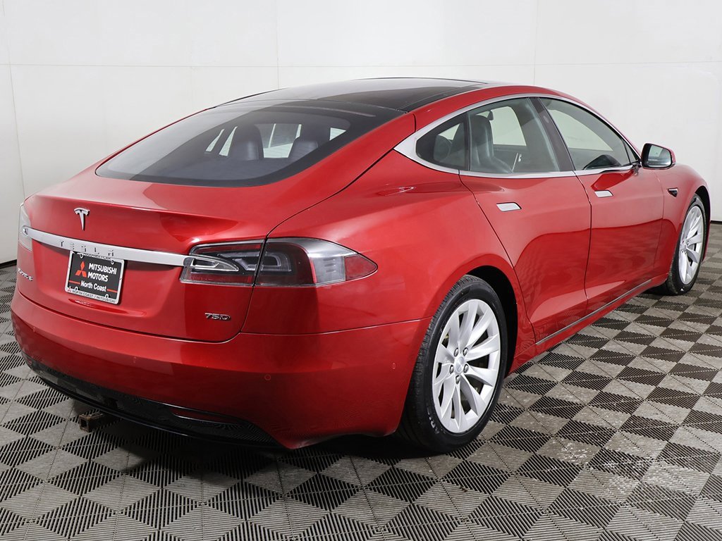 Used 2016 Tesla Model S 75D image 10