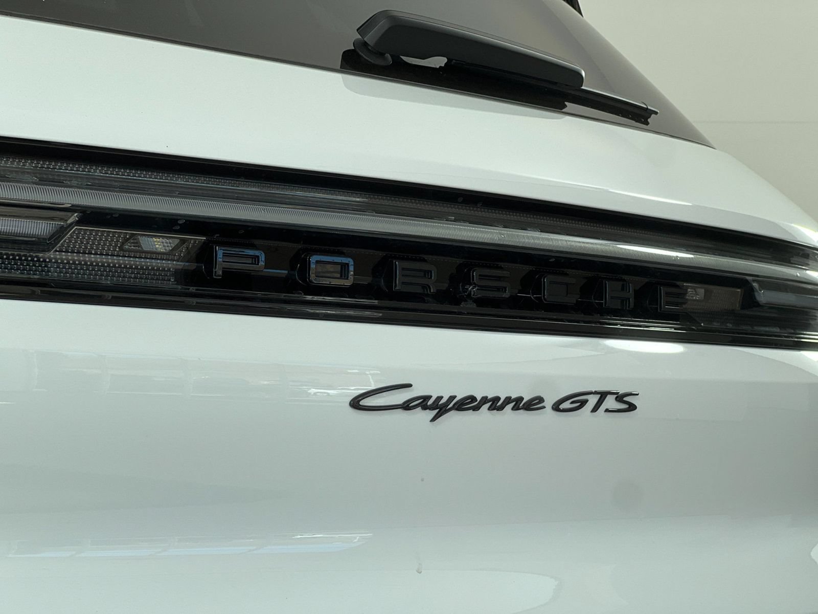 Used 2026 Porsche Cayenne GTS AWD/4WD image 28