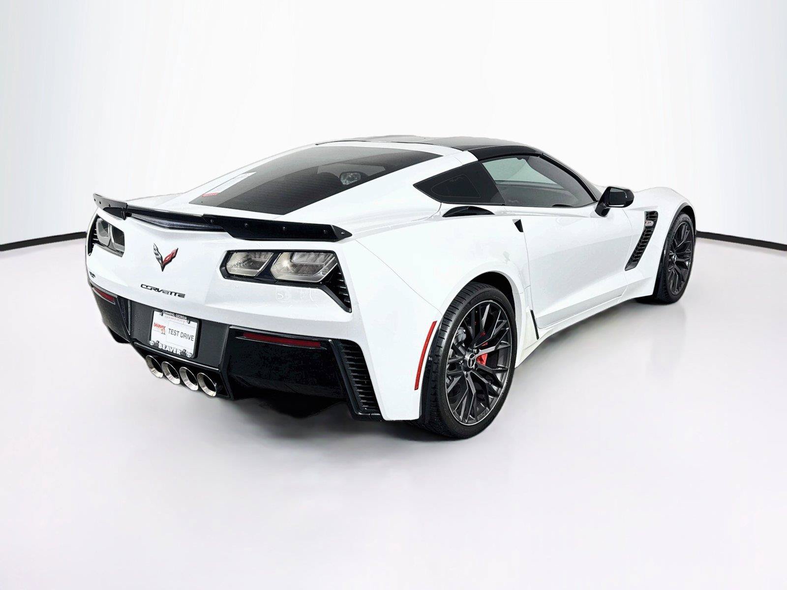Used 2016 Chevrolet Corvette Z06 w/ 2LZ Preferred Equipment Group RWD image 2