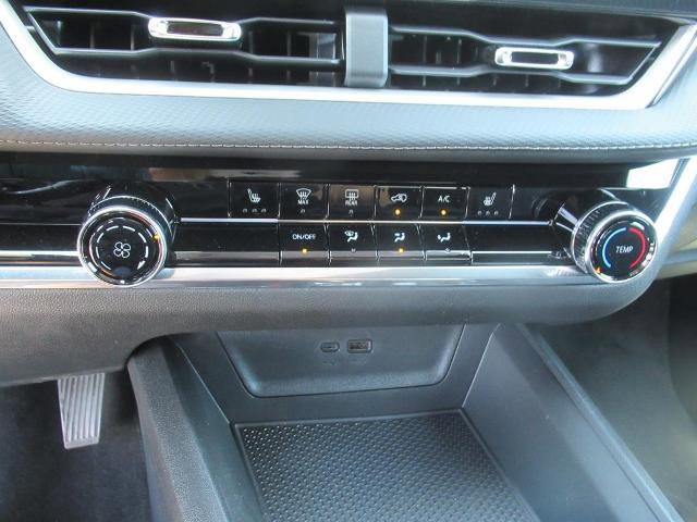 New 2026 Chevrolet Equinox LT image 23