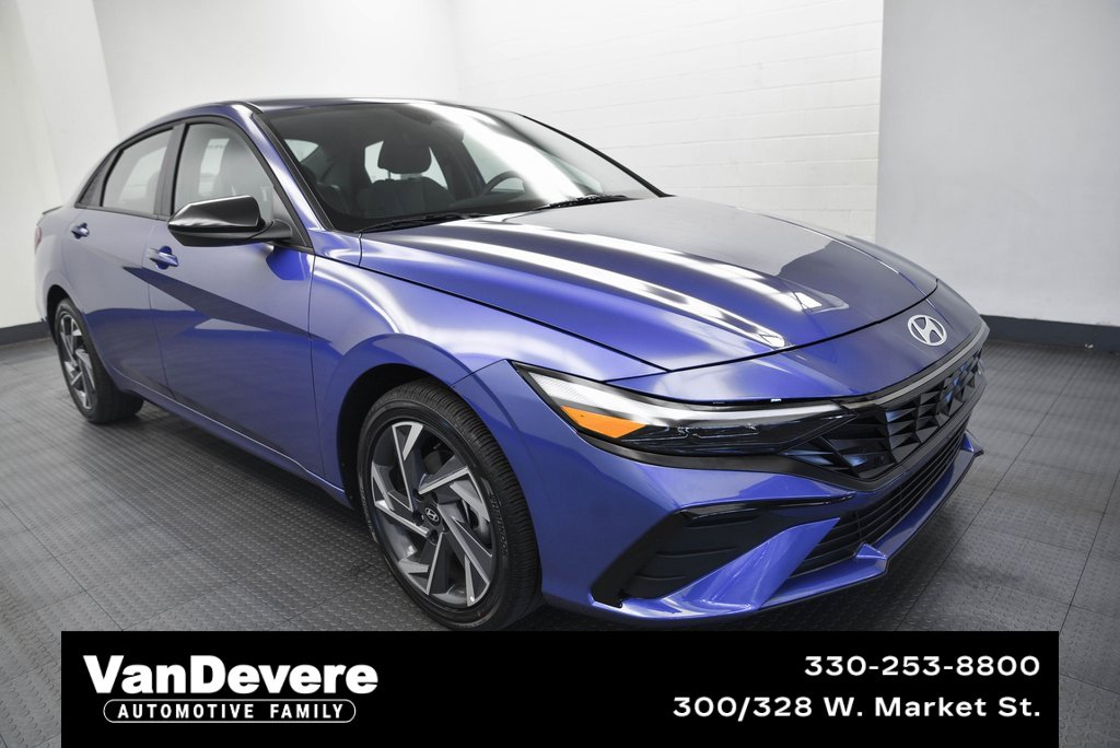 Used 2025 Hyundai Elantra SEL