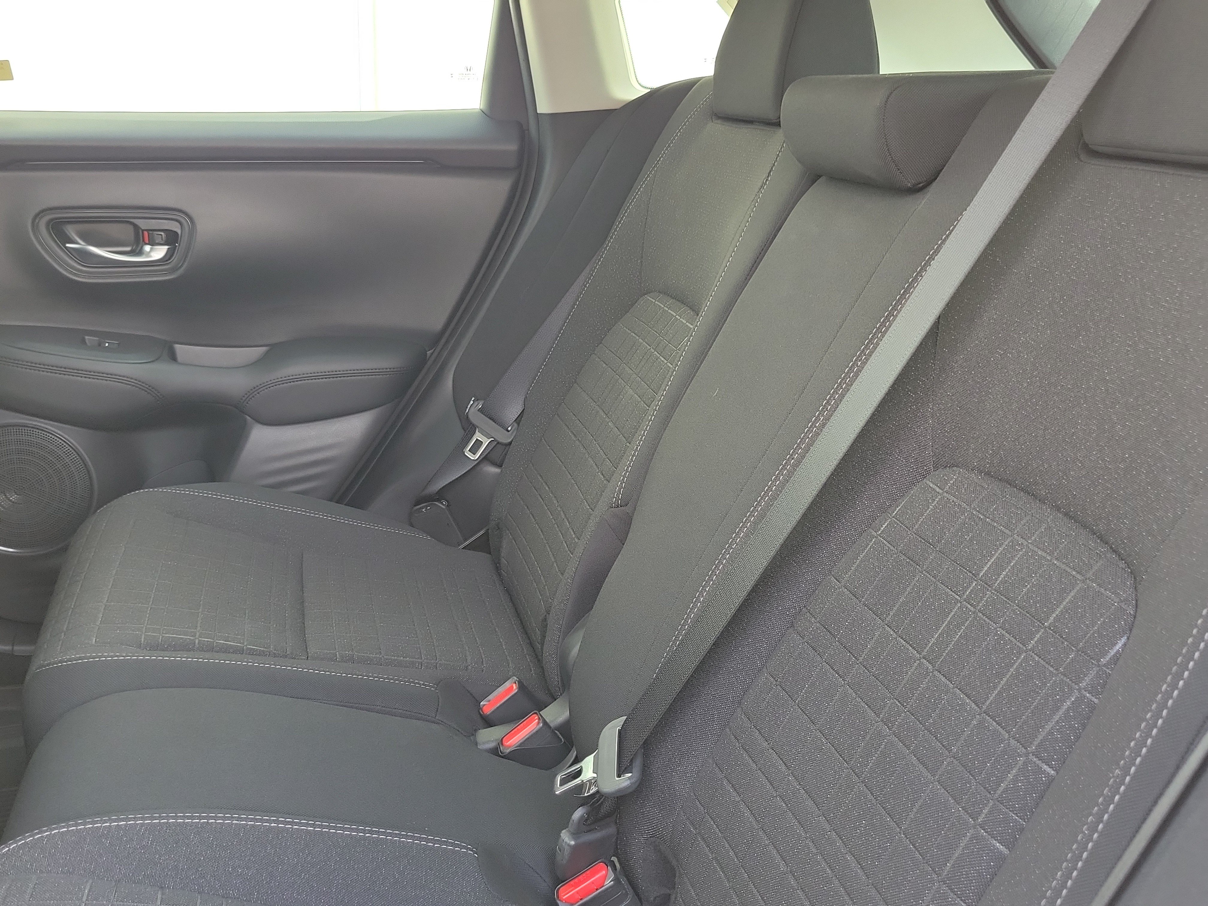 Used 2024 Honda HR-V LX image 15