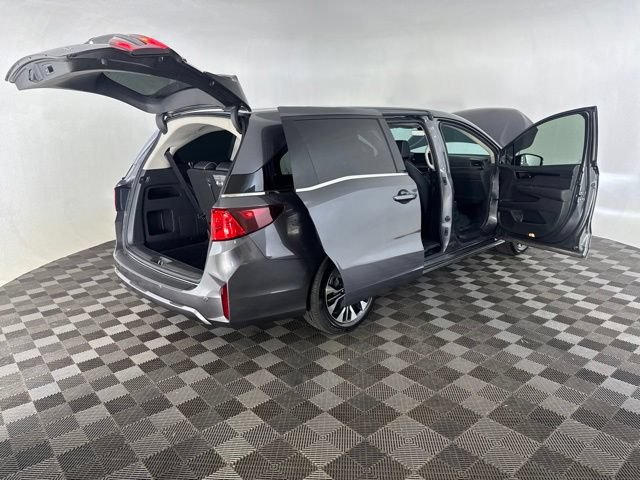 Certified 2025 Honda Odyssey Elite image 17
