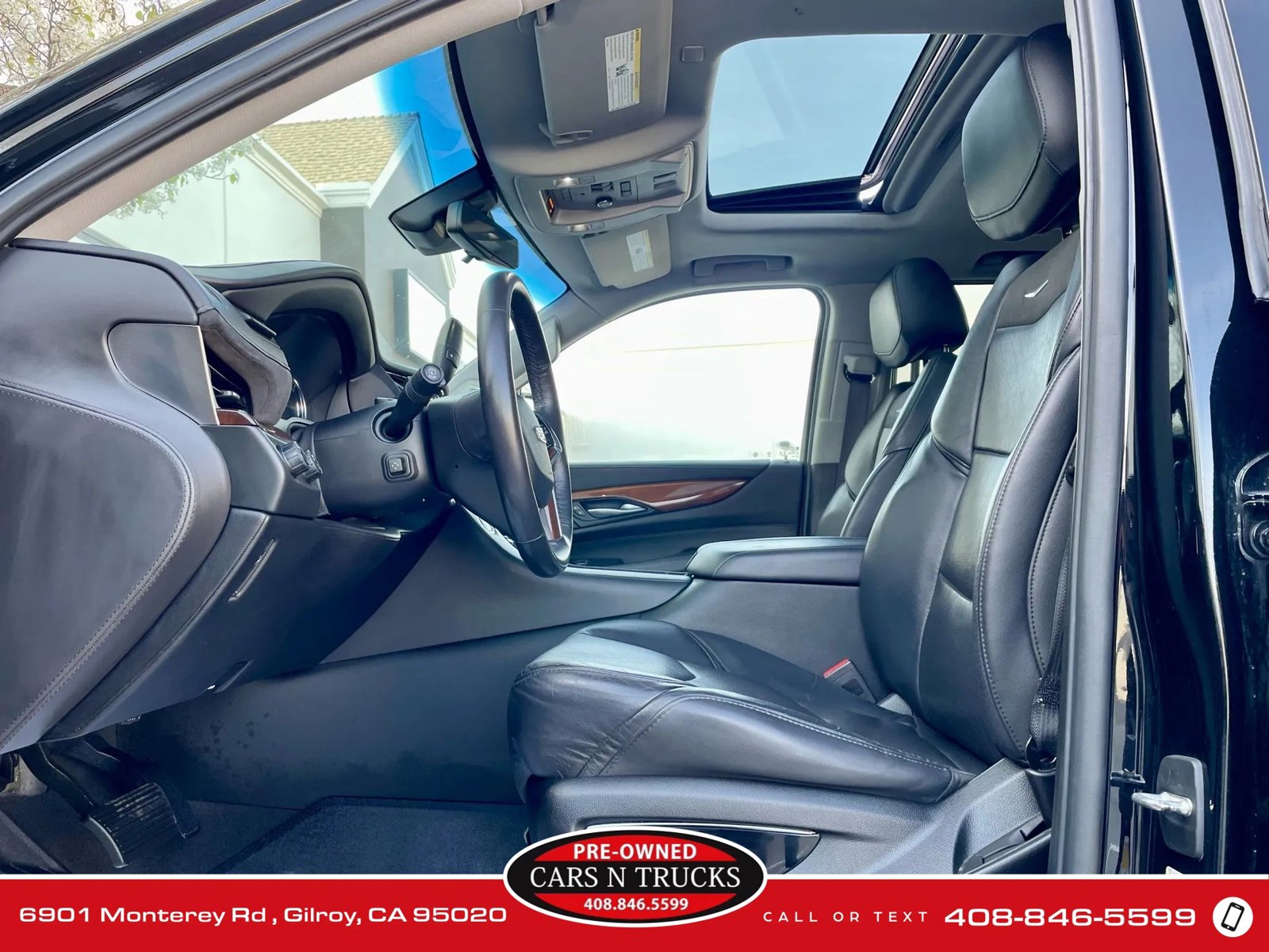 Used 2019 Cadillac Escalade ESV Premium Luxury image 8