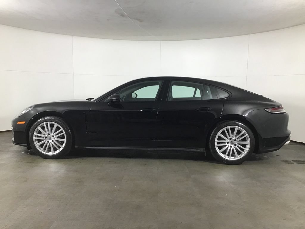 Certified 2023 Porsche Panamera 4 AWD/4WD image 2