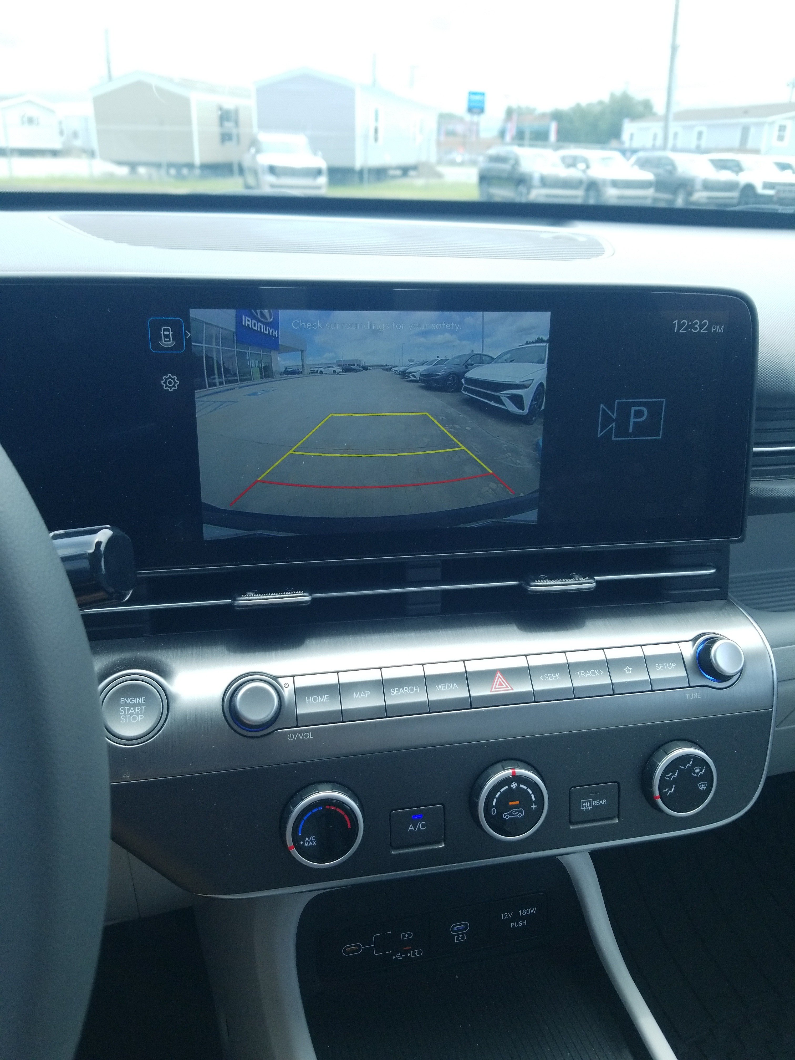 Used 2025 Hyundai Kona SE FWD image 22
