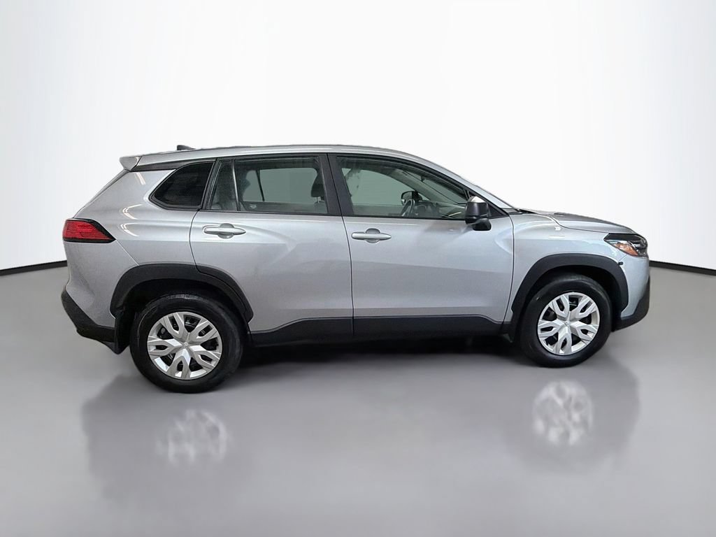 Used 2024 Toyota Corolla Cross L AWD/4WD image 10
