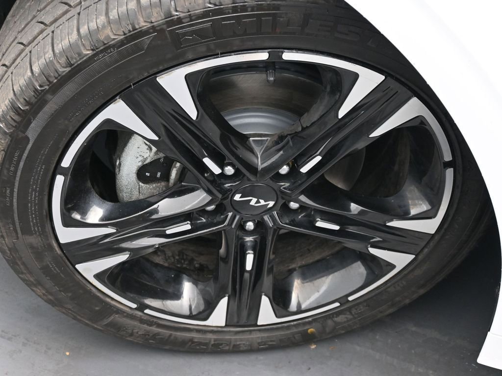 Used 2023 Kia K5 GT-Line image 19