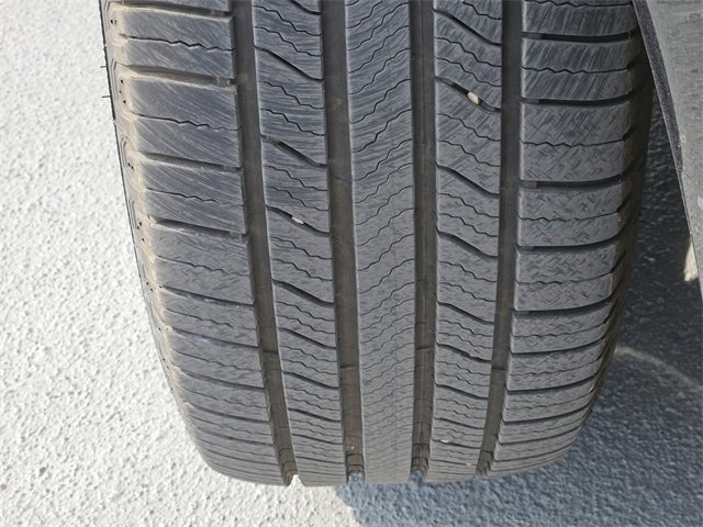 Used 2021 Cadillac XT6 Premium Luxury image 11