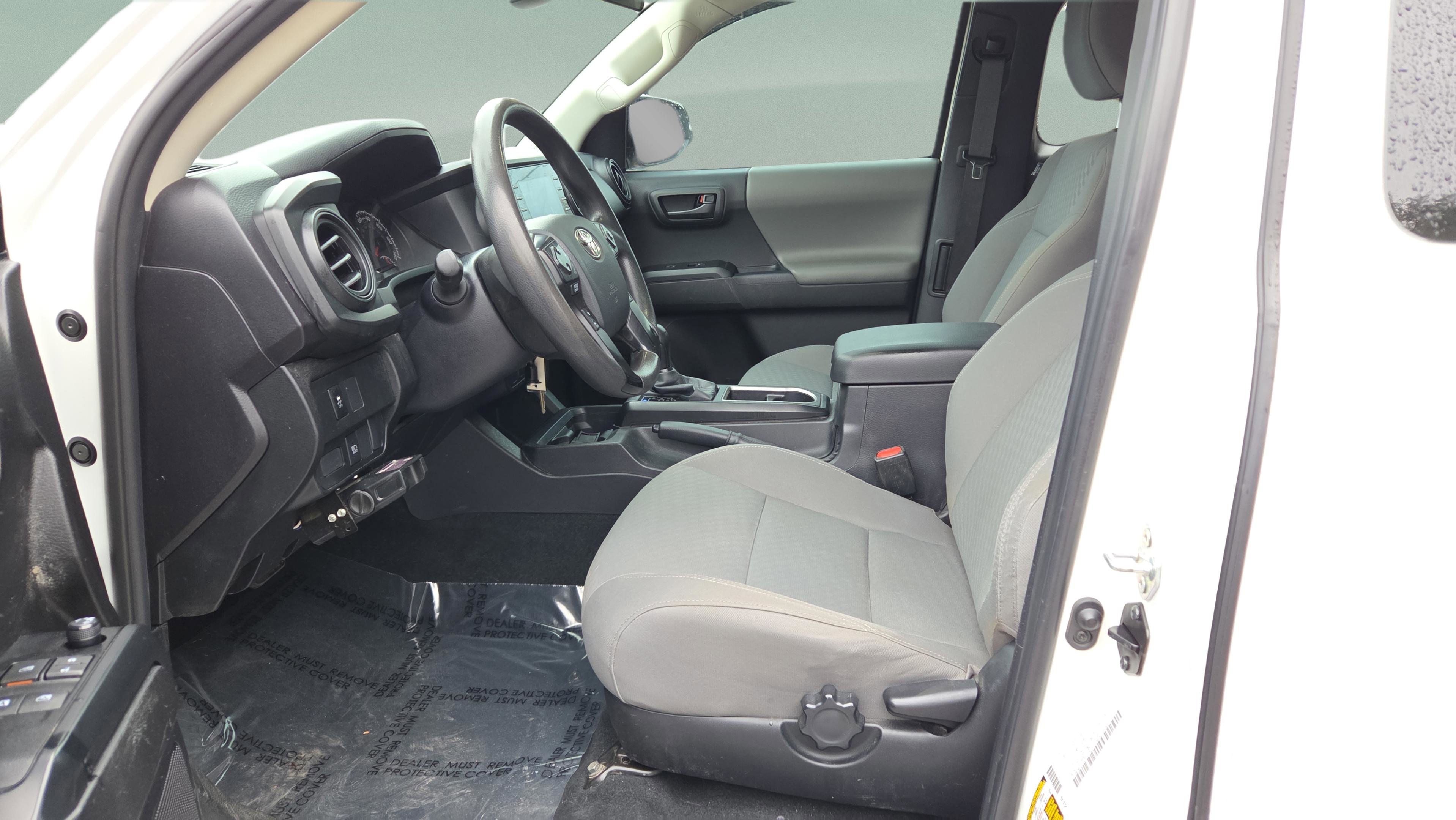 Used 2023 Toyota Tacoma SR w/ SR Convenience Package image 11