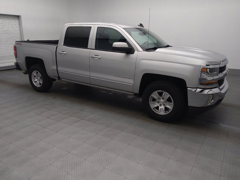 Used 2017 Chevrolet Silverado 1500 LT w/ LT Fleet Convenience Package AWD/4WD image 11