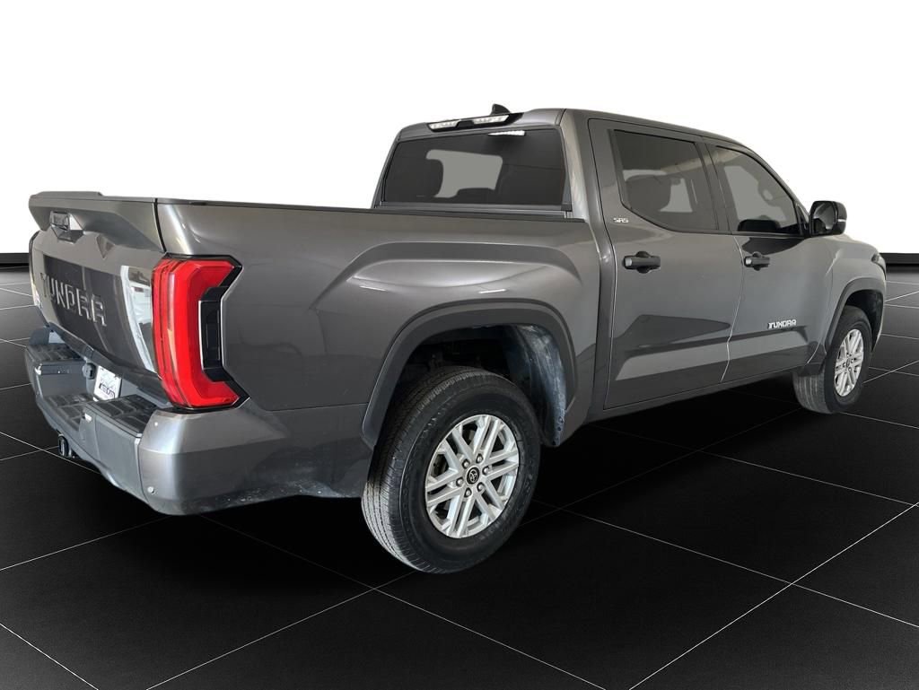 Used 2023 Toyota Tundra SR5 w/ SR5 Convenience Package AWD/4WD image 5